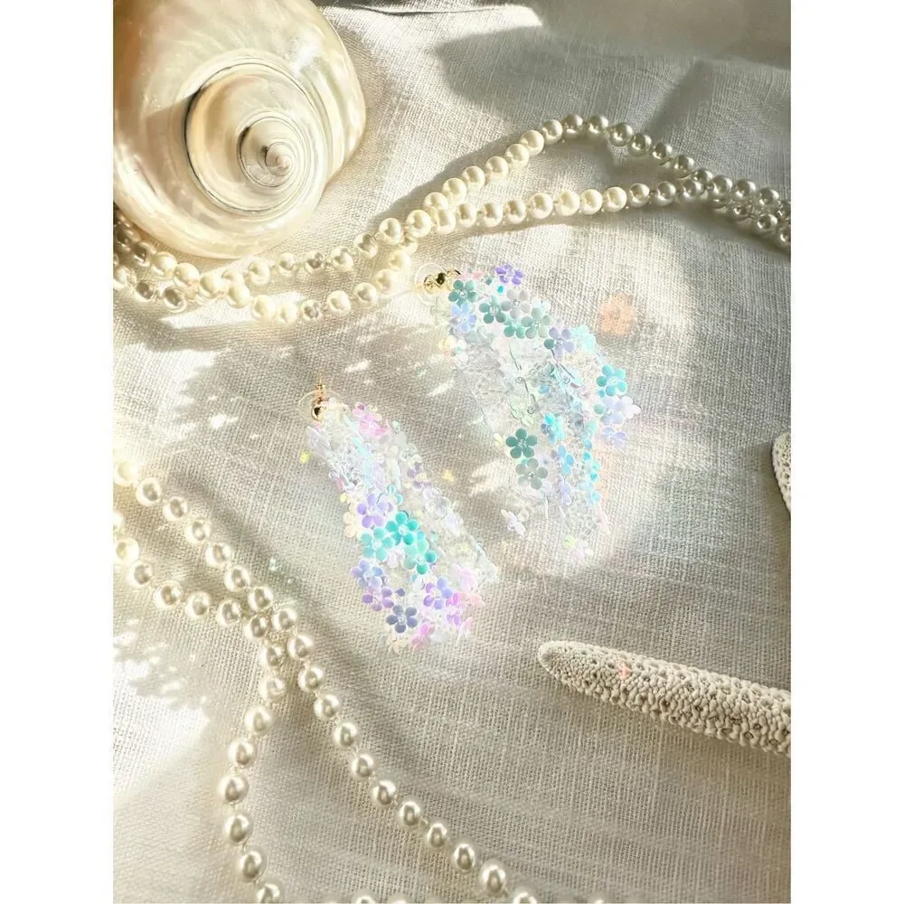 Holographic sequin flowers and beaded dangle earrings ￼